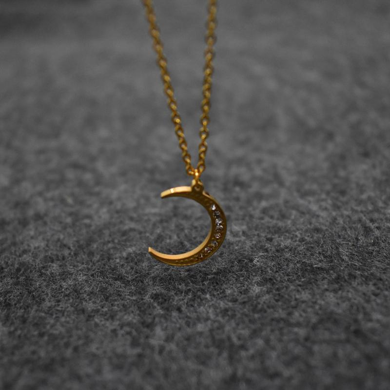 

Pendant Necklaces Fashion Simple Gold Color Stainless Steel Moon Charm Necklace Delicate Clavicle Chain Zircon For Women Jewelry, Silver