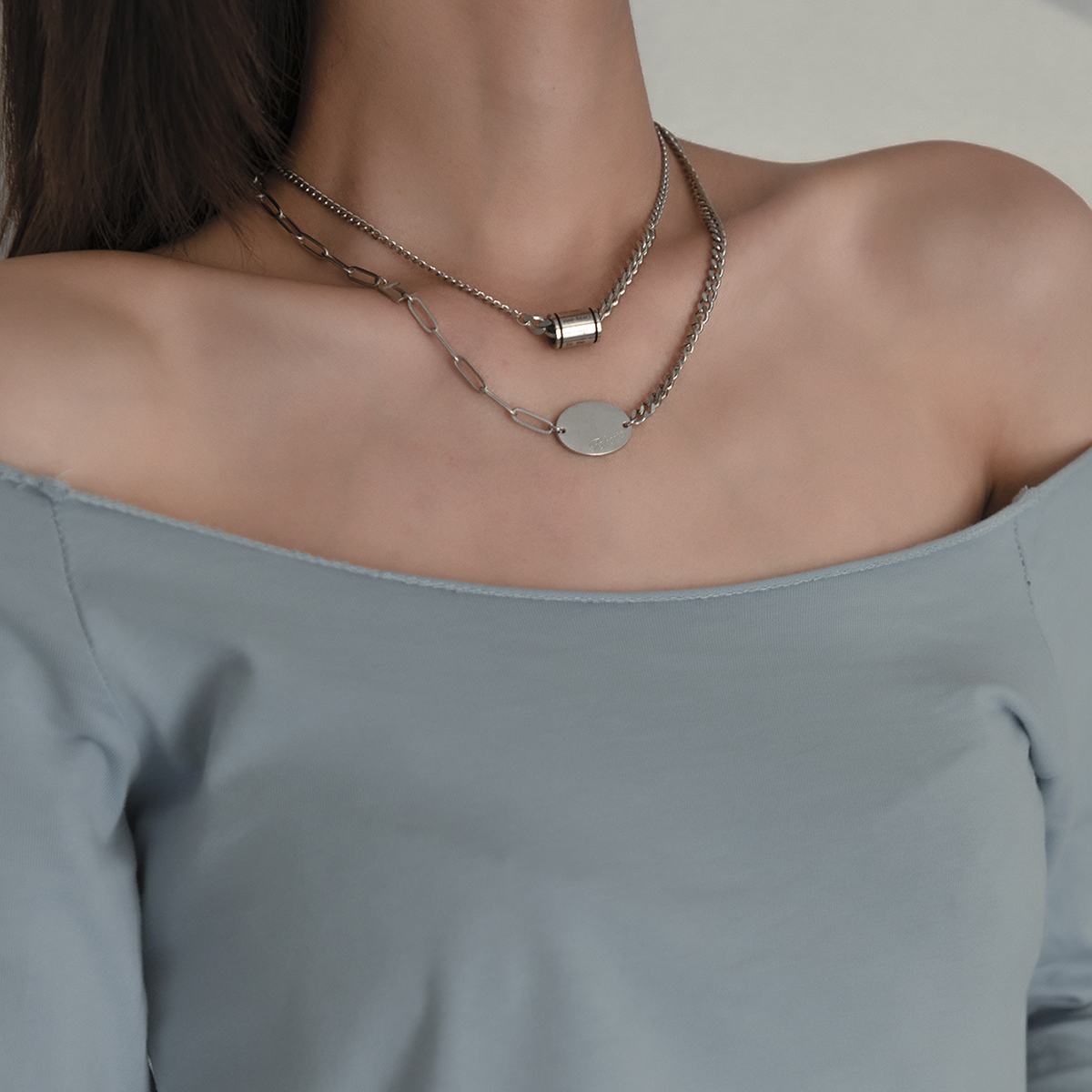 

2Pcs/Set Fashion Vintage Stainless Steel Chain Necklace Punk Goth Asymmetry Oval Cylinder Pendant Necklaces Women Choker Jewelry