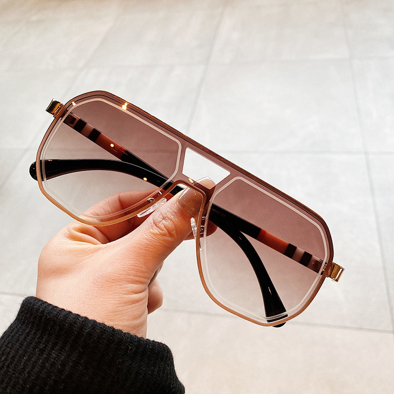 

2021 Fashion Metal Pilot Sunglasses Women Brand Vintage Irregular Square Sun Glasses Female Driving Shades Oculos Feminino