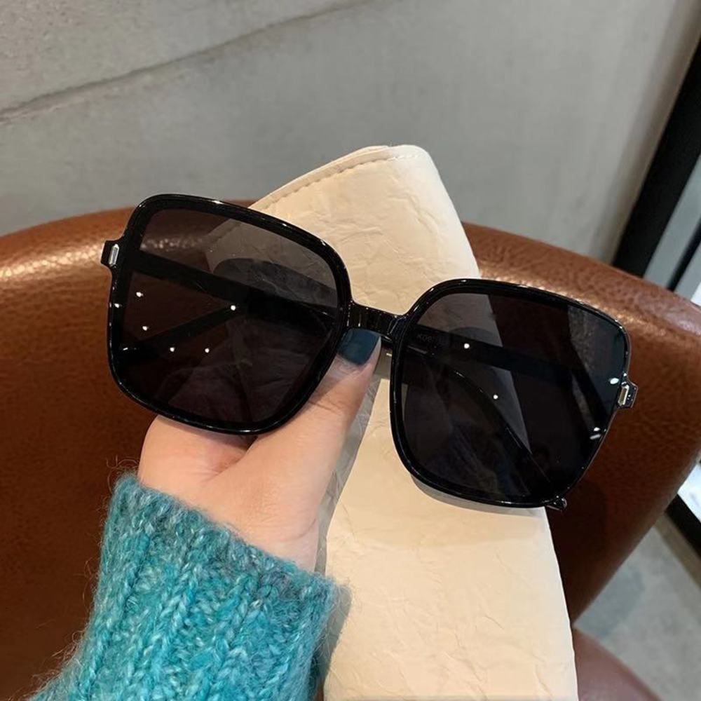 

fashion trend square big frame men women sunglasses black multicolor glasses driving beach girlfriend outdoor with box