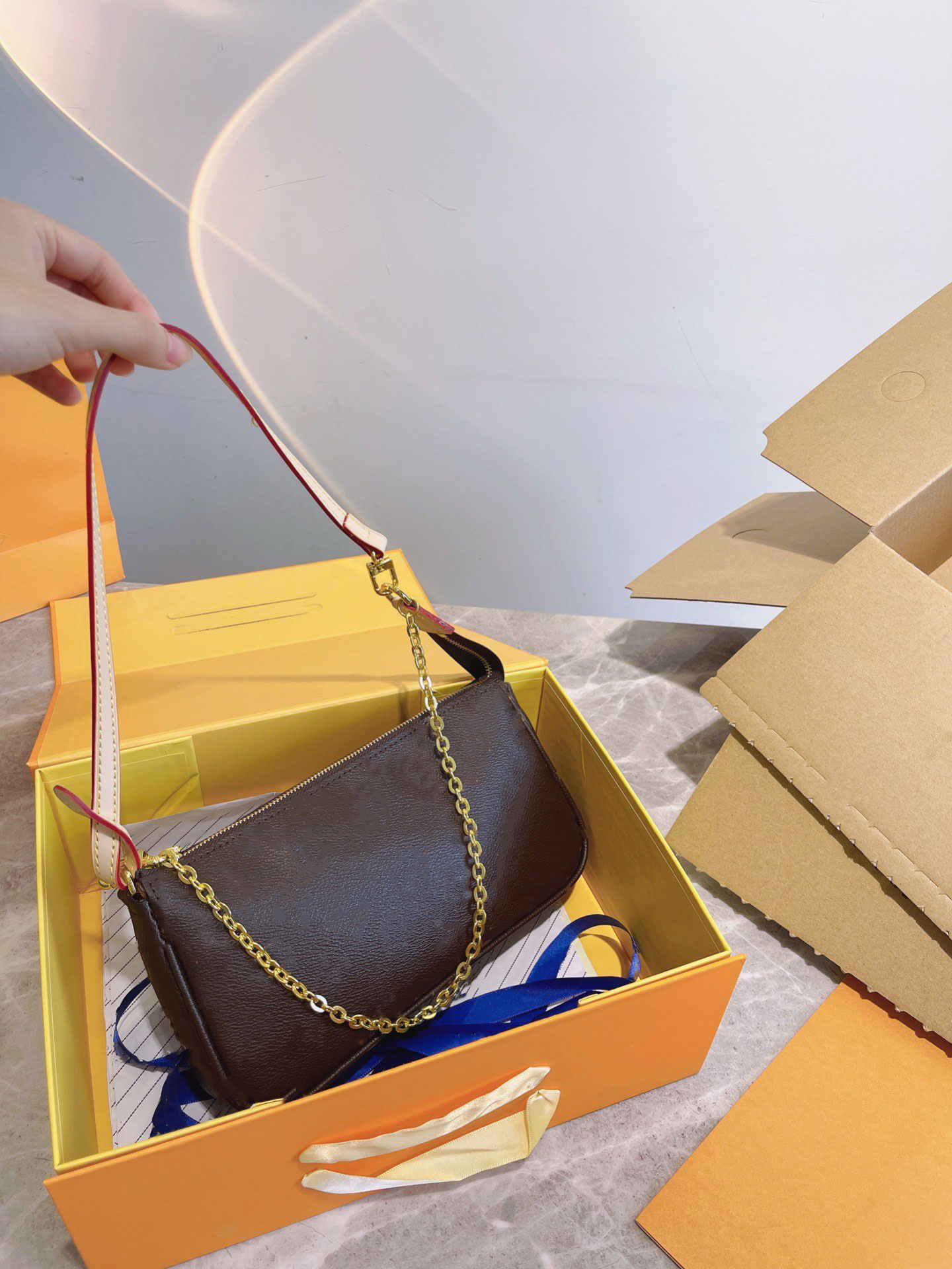 

2022 Luxurys Designers Vintage Bag Female Shoulder Chain Wallet Classic Small Evening Bags Lady Cross Body Handbag for Women, I need to see other bags