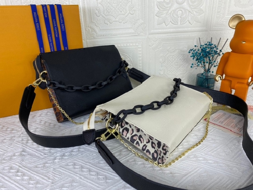 

Top quality Genuine leather Women's men tote crossbody Bags Luxury Designer mylon fashion shopping wallet Camera Cases card pockets handbag Shoulder Bag Free ship, White #m47524