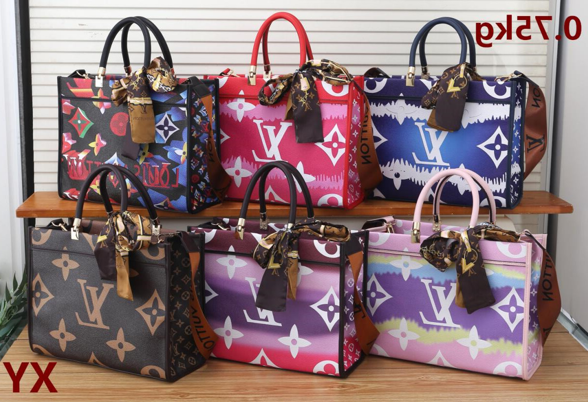 

high quality large handbag women's Dark Green Canvas Hand bags medium handbags with internal pocket and signature twist lock