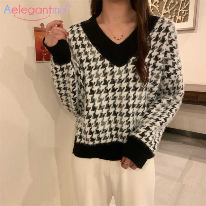 

Aelegantmis Korean Chic Loose Houndstooth Sweater Women Winter Soft Warm V Neck Pullovers Female Casual Knitted Jersey Mujer 210607, Black