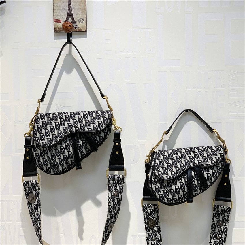 

Fashion Women Luxury Designer Bags 2022 Ladies Wallet Embroidery Saddle Crossbody Houlder Messenger Lady Sacoche Handbag Backpack Evening Bag With Box, Package