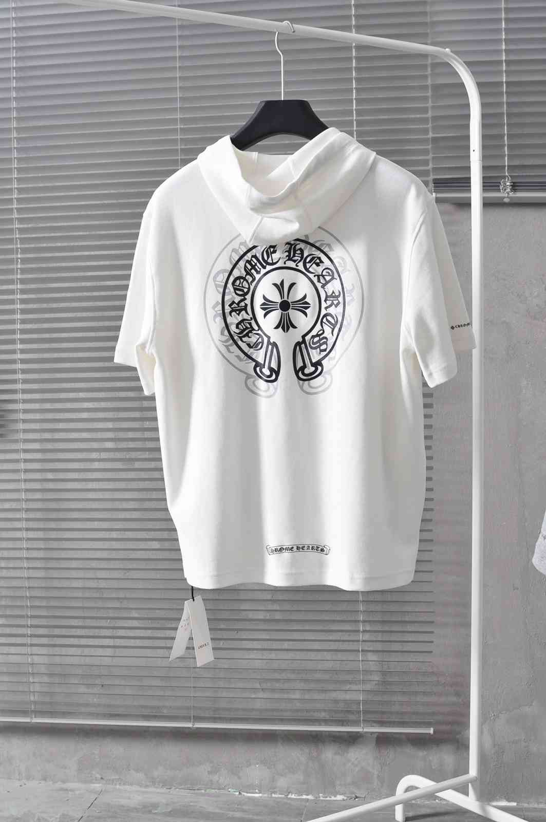 

Chrome-Hearts Summer New 2021 Fashion Brand Ch Crosin Cross Sanskrit Horseshoe Gradient Printing Hooded Short Sleeve T-shirt for Men, White;black