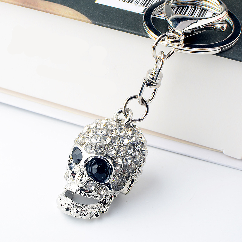 

Rhinestone Skeleton Key Chain Fashion Women Purse Keyring Skull Keychain Classic Key Holder Accessories Pendant Jewelry