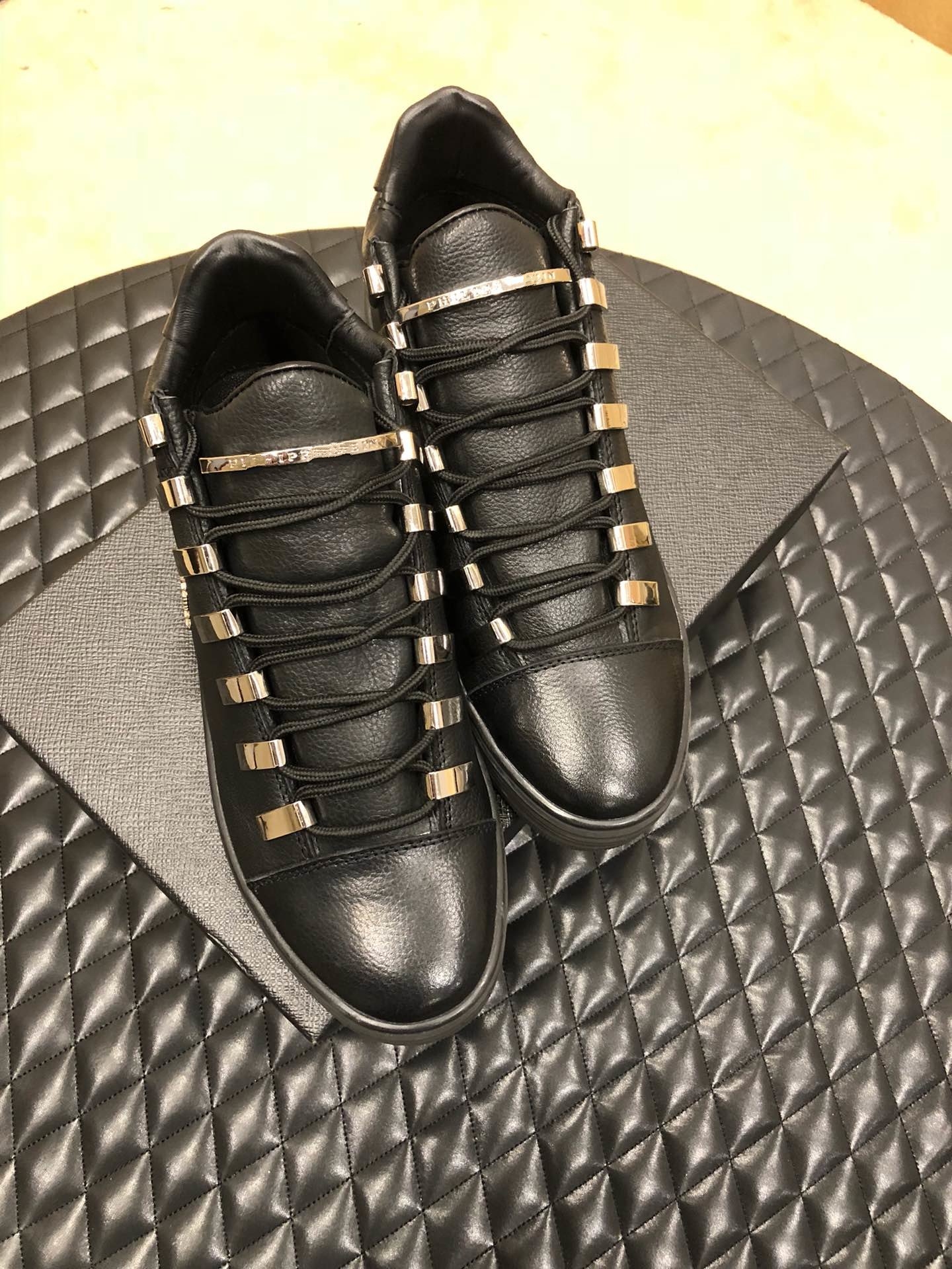 

luxury designer Comfort Casual Shoes Mens Daily Lifestyle Skateboarding Shoe Make Old Sports chausures Walking Sneakers, As picture 3