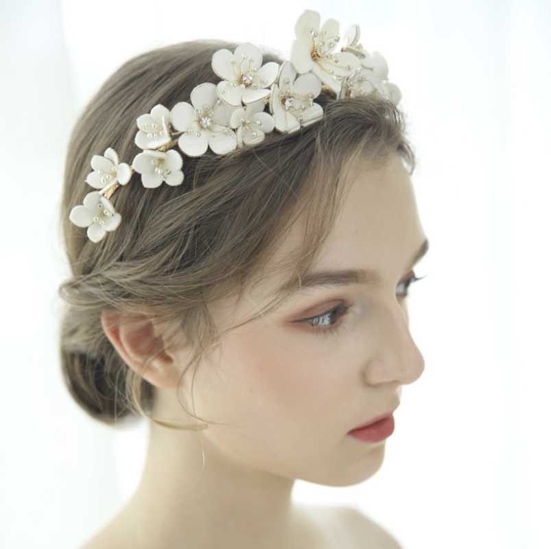 

Headpieces Handmade Gold Bridal Crowns Flower Leaves Wedding Hair Accessories Vintage Tiaras Rhinestone Headdress Headband Party Jewelry
