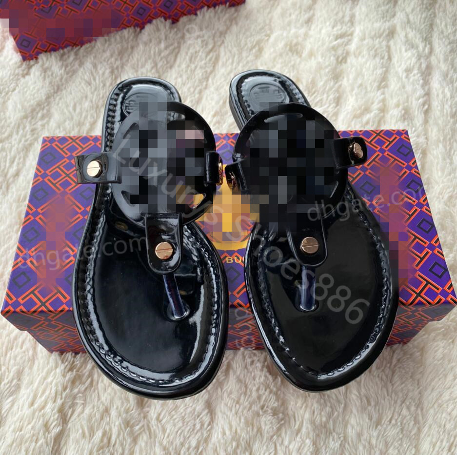 

2021 Summer leather Women sandals Beach Slippers Casual Buckle Clogs Designer Slides Women Slip on Flip Flop Shoes size35-42 A886, Black