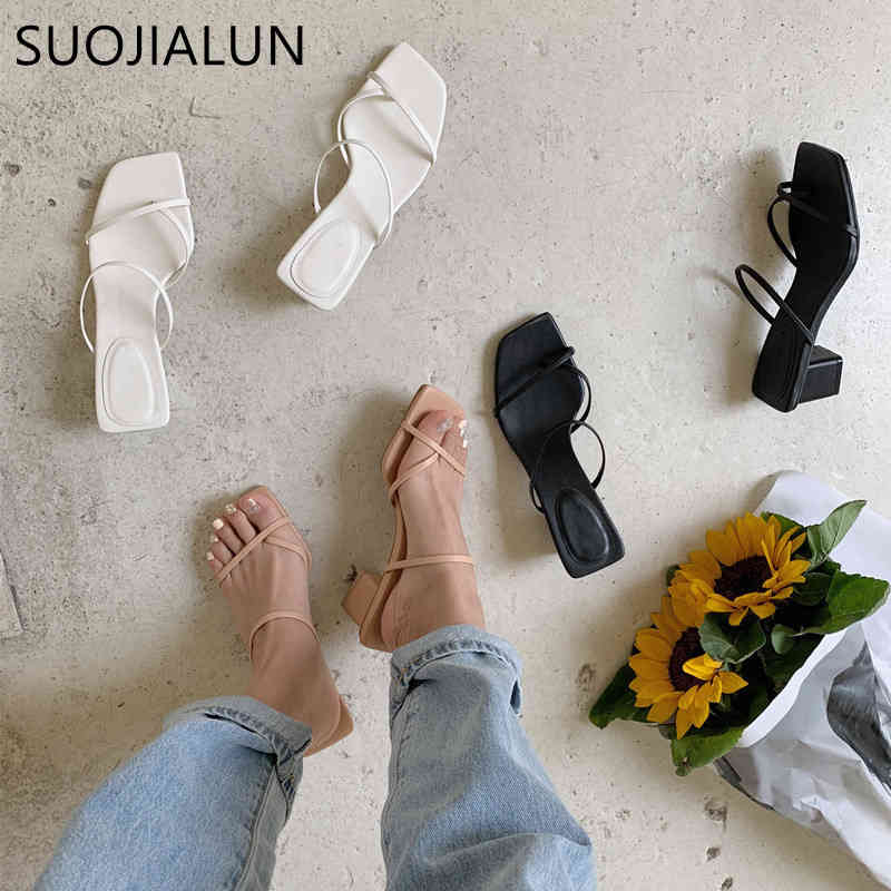 

SUOJIALUN 2021 Summer Women Sandal Square Low Heel Slippers Slip On Beach Slides Brand Narrow Brand Sandal Big Size 41 Flip Flop K78, Black 1