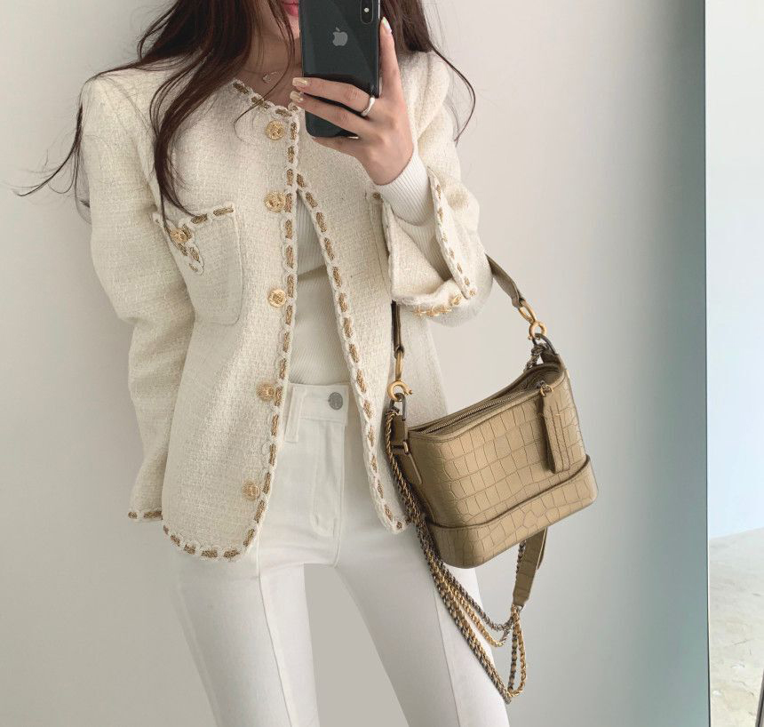 

2021 Autumn new design women's o-neck long sleeve tweed woolen solid color gold buttons decoration OL fashion jacket coat, Beige