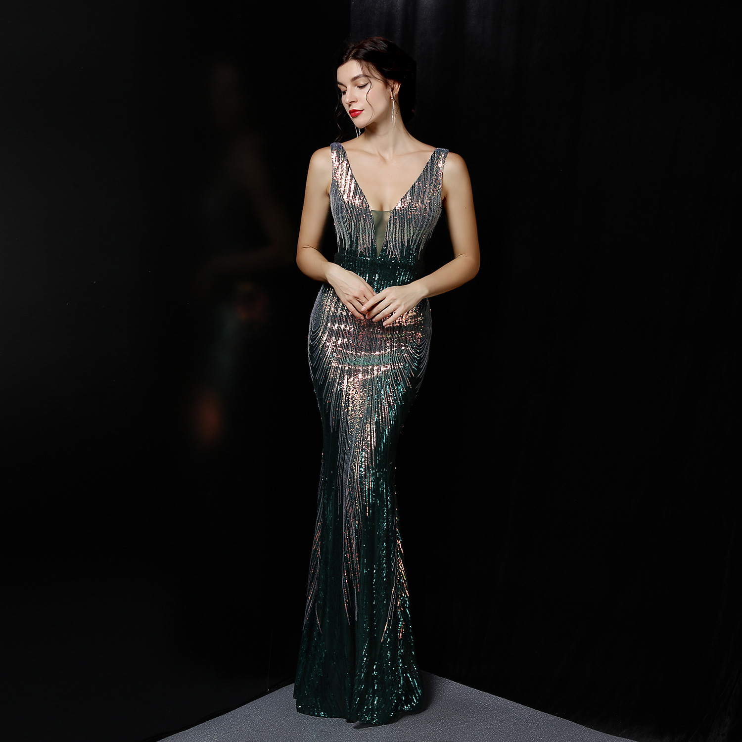 2021 NOUVEAU SÉNY SEXY COL V-COL SAILAID Robe de soirée Vestibule
