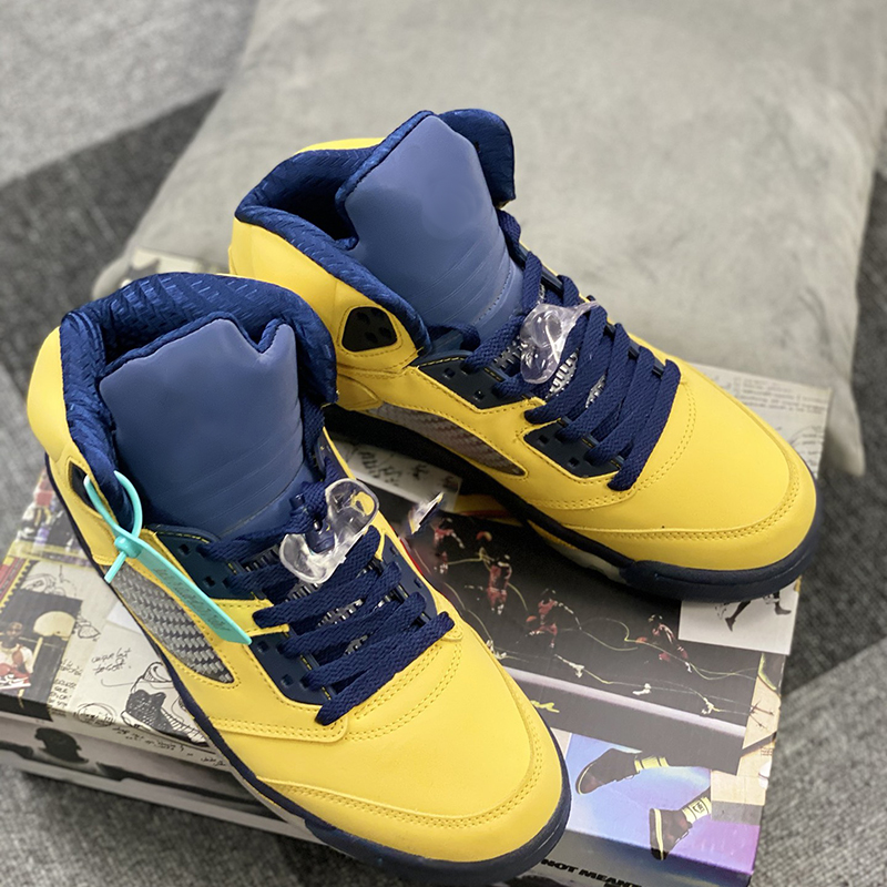 

2021 Top Quality Jumpman 5 5s OG Inspire Oregon Basketball Shoes Michigan Running Sneakers Luxury Designers yellow Men casual coach Trainers With Box