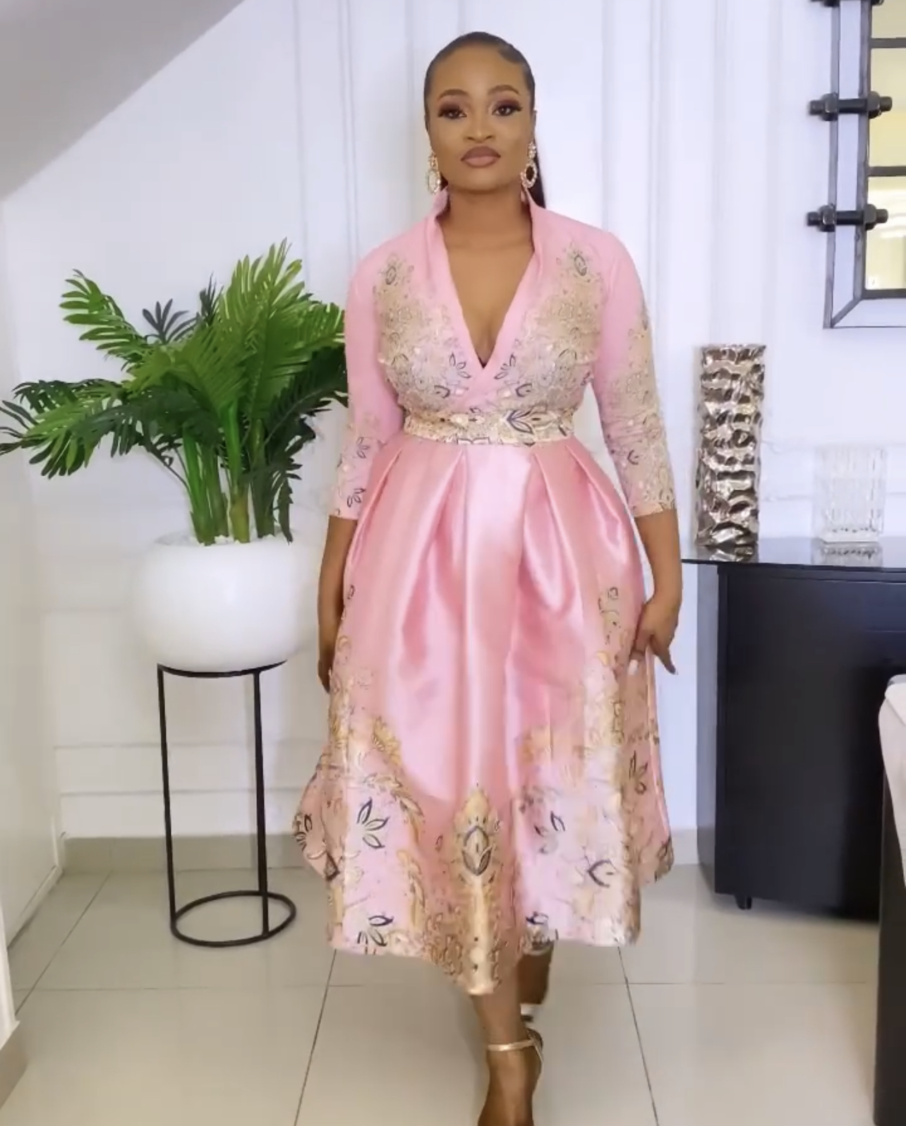 

Casual Dresses Printed casual fashion design long sleeve slim waist dress V-collar, Pink