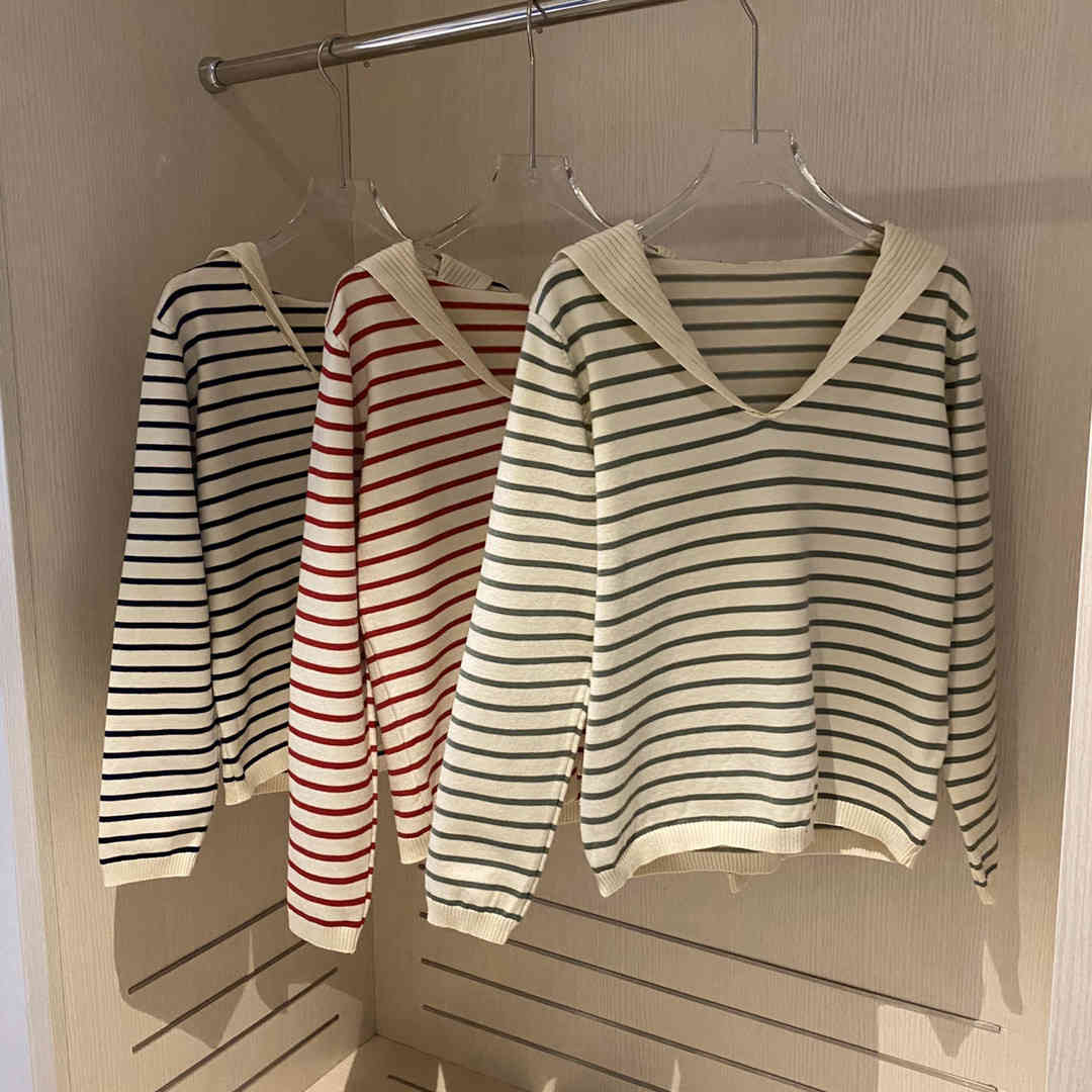 

2021 early autumn new stripe Navy Sweater contrast letter long sleeve sweater, Red