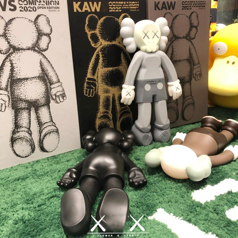 

New style 41CM 2KG The Originalfake Kaws The 20th anniversary of Lying down Companion Figure With Original Box Action Figure model decoratio