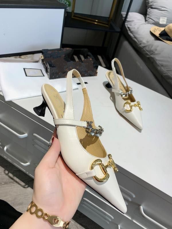 

G shoes High version pointed horsebit metal chain cat heel travel vacation leather back empty sandals 35-40 kj0001