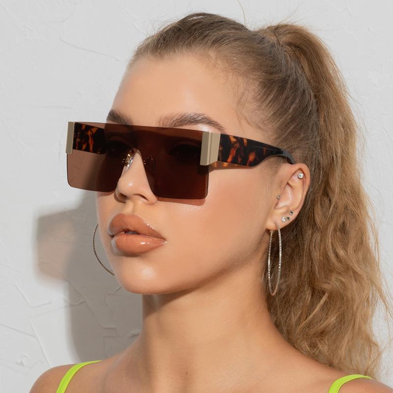 

Sunglasses Oversized Women Fashion Stylish Cool Decoration Classic Sun Glasses Mens Accessories Frame S21014