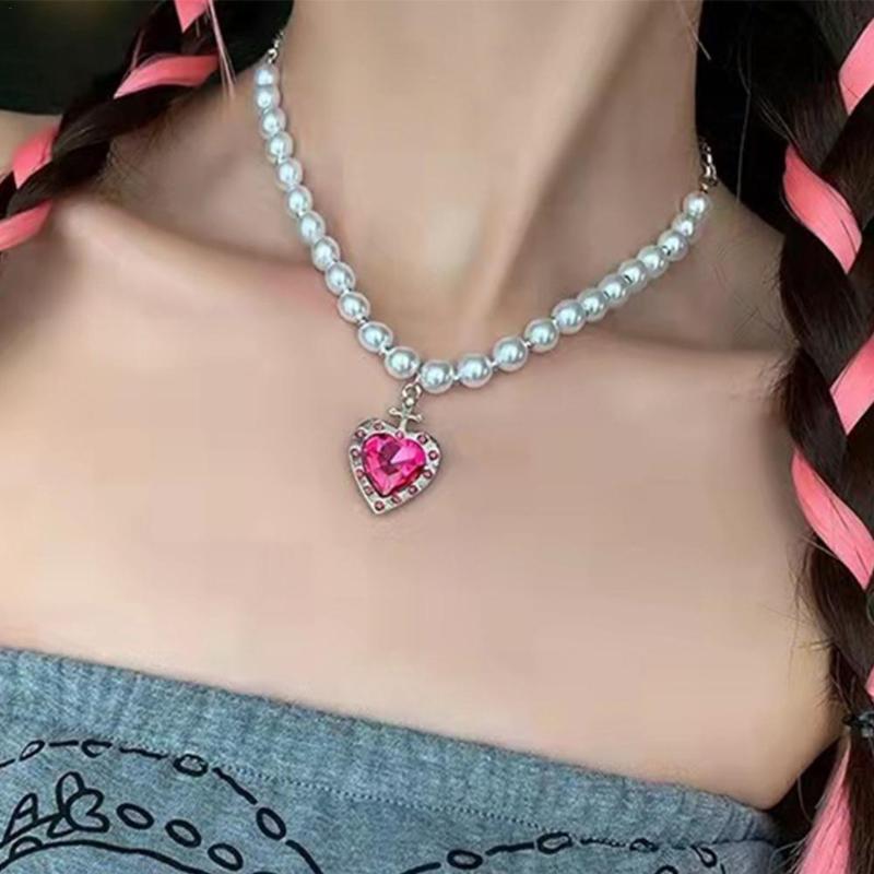 

Chains Vintage Pearl Necklace Heart Shaped Beaded Pendant Chain Choker Punk Gothic Retro Fashion Party Jewelry For Women Girls, Silver