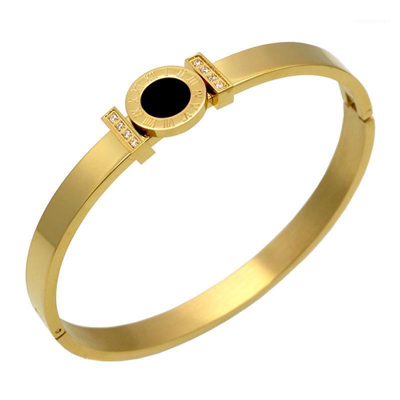 

Fashion Shell Bracelet Rose Gold Plated 18K Rome Style Diamond Accessories Bangle