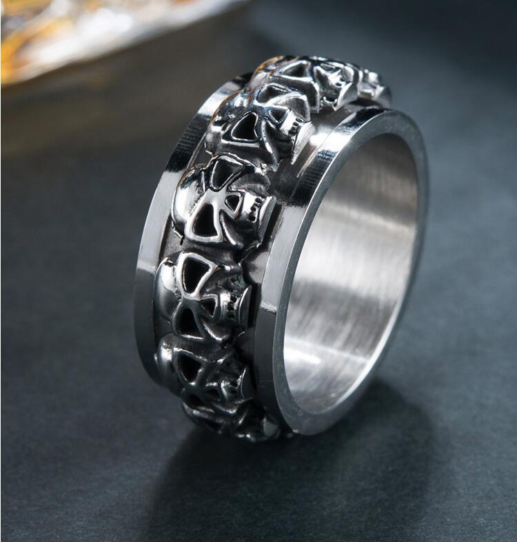 

Titanium steel skull ring men's three-dimensional punk European and American style hip-hop fashion luxury gift boyfriend birthday jewelry