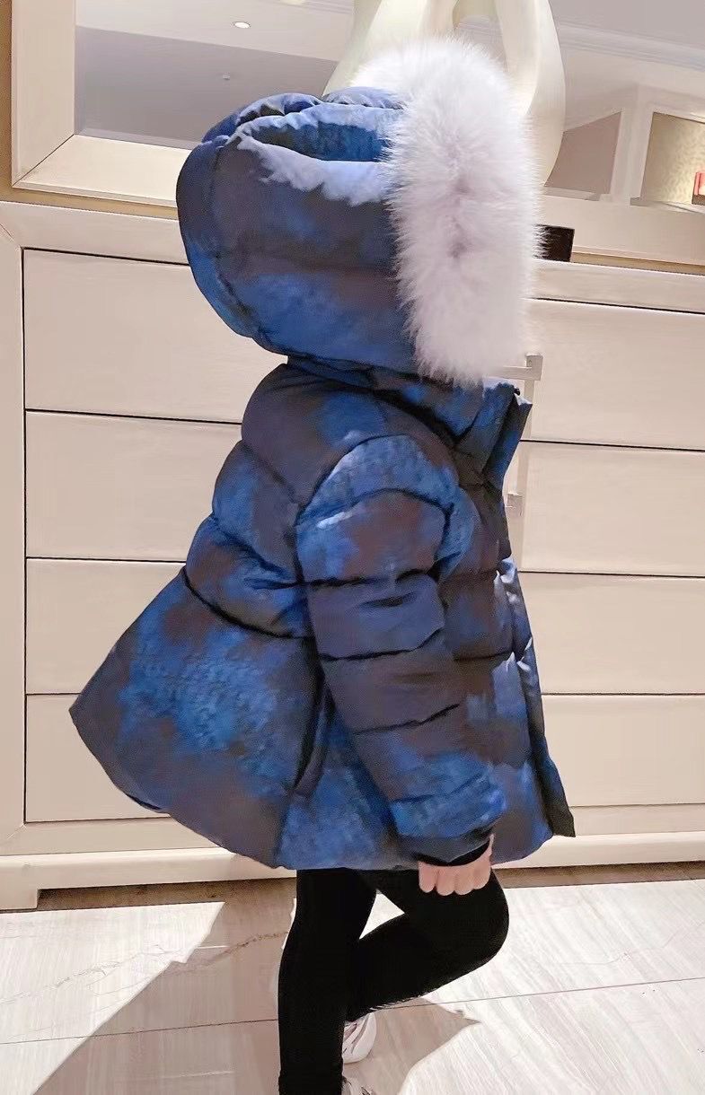 

new coat Children down coat Winter Winter 2021 children's medium length starlight blue down jacket with large hair collar