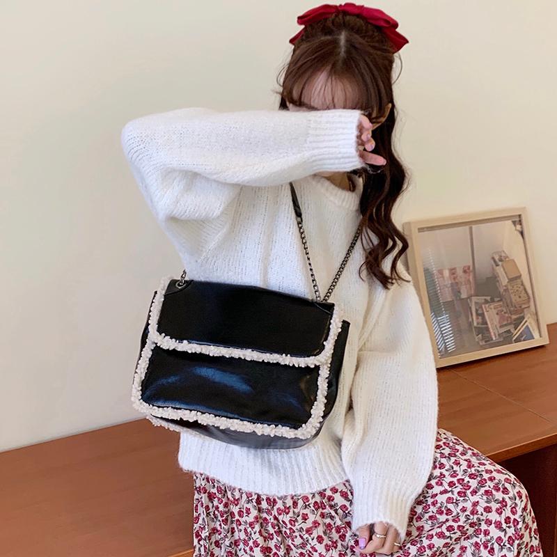 

Cross Body Designer Soft Leather Chain Shoulder Crossbody Bags For Women Large Handbag Lady Casual Fluffy Purses Female Black Messenger Bag, Black small bag
