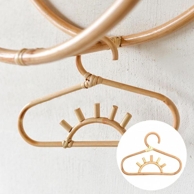 

Hangers & Racks Sturdy Mulri-Function Scarf Garments Hanging Rack Eco-Friendly Clothing Divider No Deformation For Bathroom