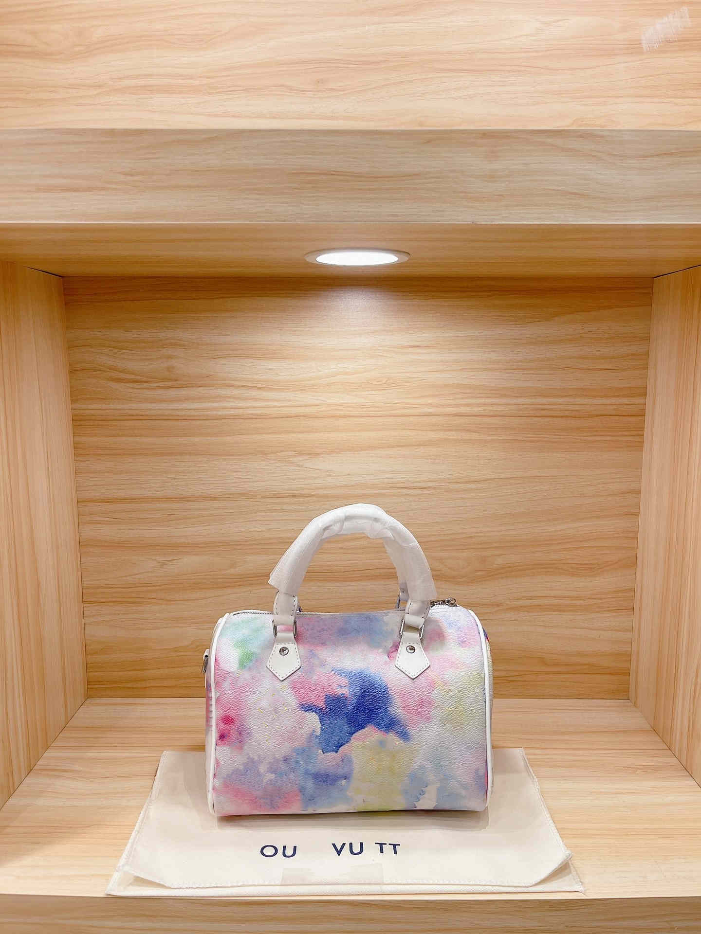 Designers Luxury Bags For Womens Louiseity 1 Viutonity Handbags LVS Crossbody Shoulder The Tote Bag multicolour Capacity Versatile 7A High Qualit-image-838513218