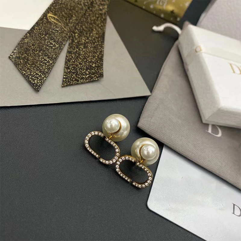 

Designer Womens Earrings Pearl Charm Fashion Letter Jewelry Diamond D Earring Luxury Elegant Stud Earrings D2109306HL