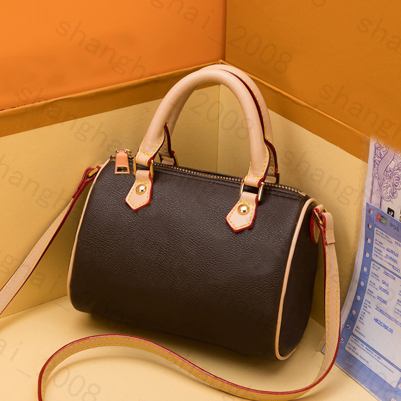 

Top quality Women Messenger Travel bag Classic Style Fashion leather bags Shoulder Bags Lady Totes handbags 30 cm With key lock, Brwon gird