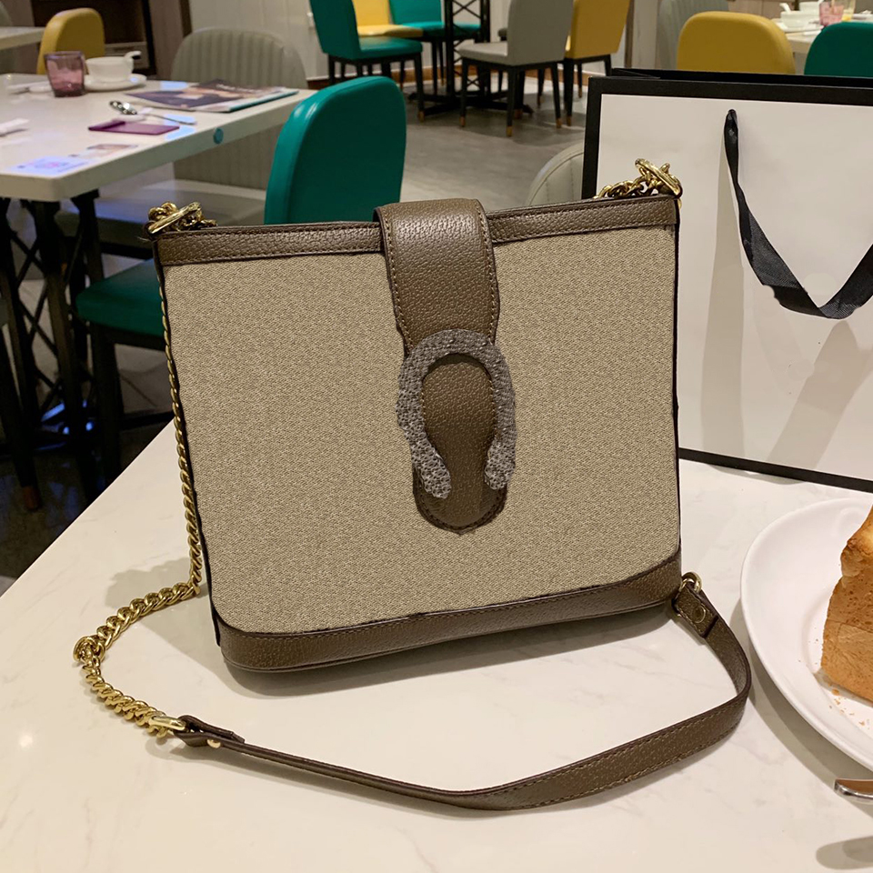 

Luxury Design Popular Oversized Bag With Chain Women One-Shoulder Bag Handbag Fashion Vintage Letter Embroidery Travel Shopping bag, Brown