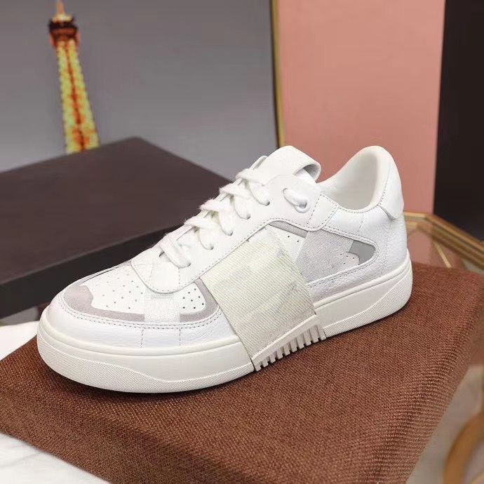 

2021Triple S Dad Shoes Fashion Sneakers Quality Triple-S Zapatos Clear Sole Men Women Casual mkjl001