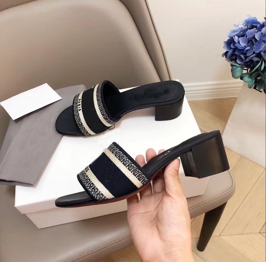 

Dway Heeled Slide Ladies Slippers Summer Chunky Heels Metallic Thread Embroidered Cotton with Multicolor Designers Sandals Blue Pink Black