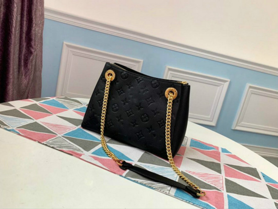 

M43748 Temperament chain crossbody bag Women HANDBAGS ICONIC BAGS TOP HANDLES SHOULDER BAGS TOTES CROSS BODY BAG CLUTCHES EVENINGa