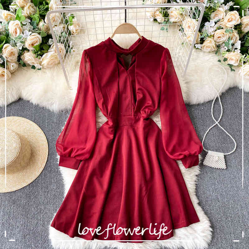 

Spring Autumn Chic Streetwear Short Dress Women Design Hollow Dress Korean Puff Sleeve O Neck Elegant Solid A-line Dresses 210521, Red