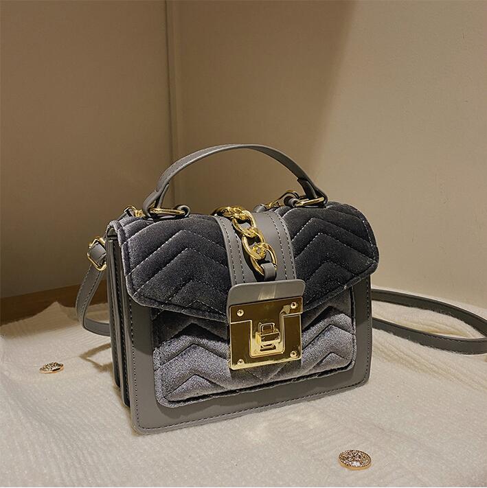 

Factory Outlet women leather shoulder bags elegant Corduroy handbag in winter street trend chains decoration womens backpack solid color Corduroys chain bag