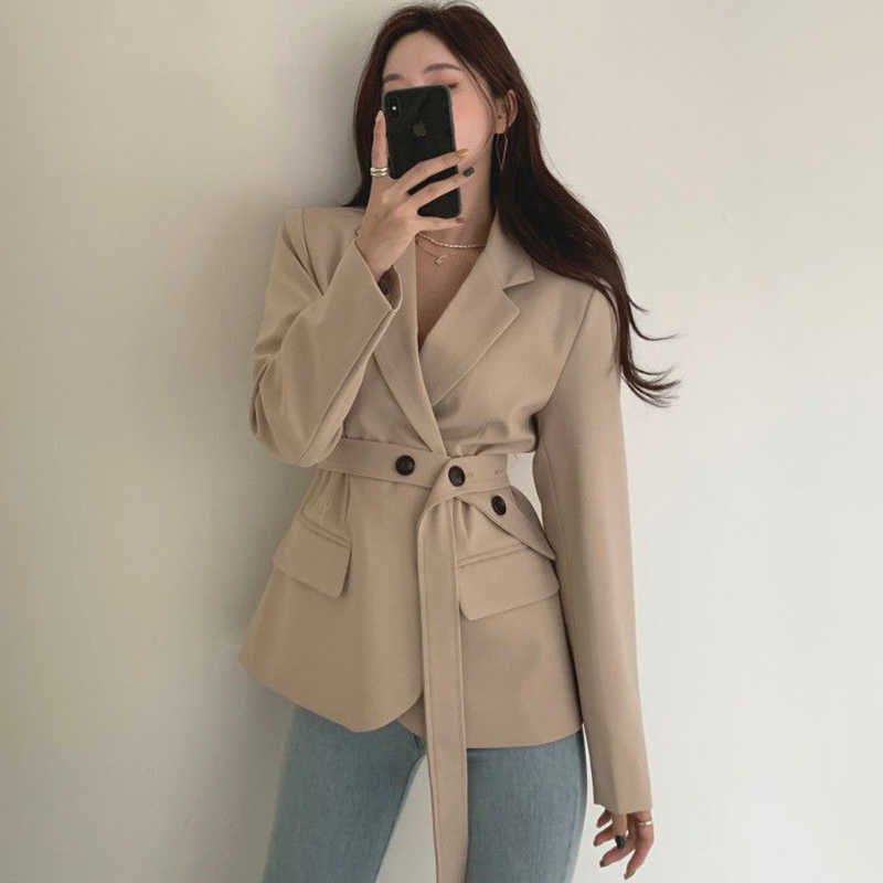 

LY VAREY LIN Spring Women Slim Solid Long Sleeve Blazer Office Lady Elegant Turn-down Collar Single Breasted Coat with Belt 210526, Beige