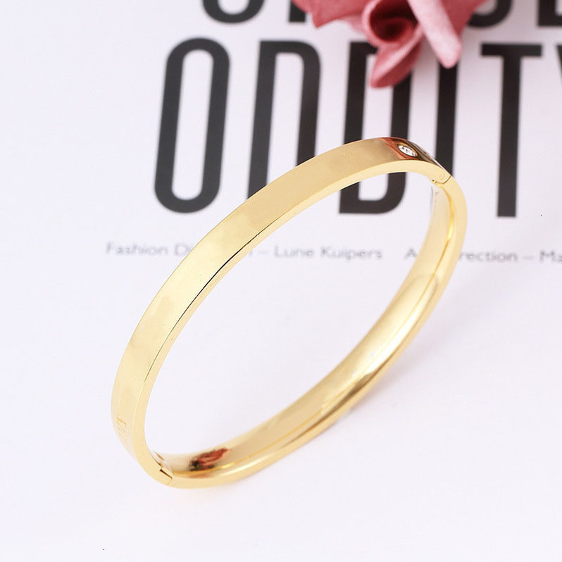 

T bangles titanium steel European and American Stainls rose gold