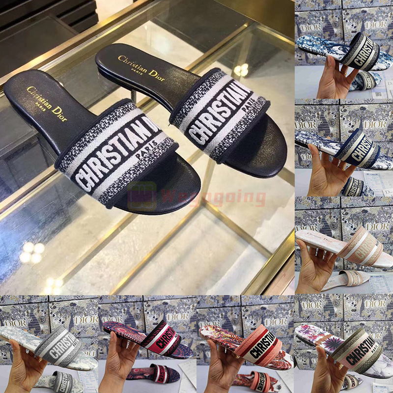 

Christian Dior Dway Paris Womens Sandals Slippers Embroidery Designers Sandal Floral Brocade Flip Flops Slides Beach Flowers Luxury Rubber Sliders with box, More colours