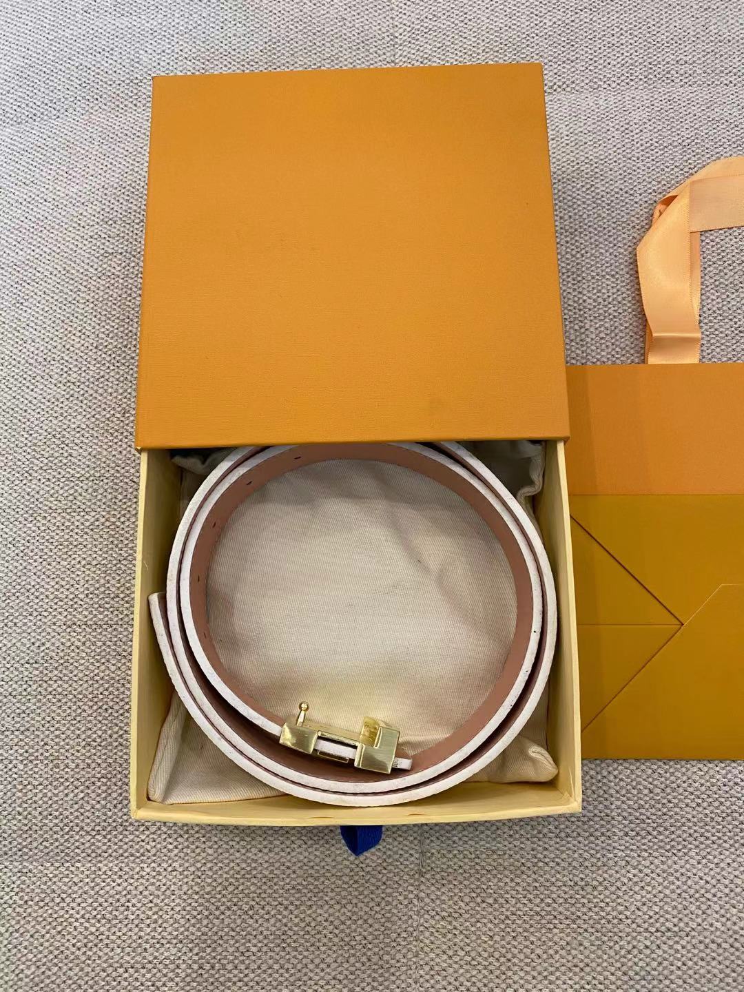 

Youth style fashion belt, men's women's top quality, 4 colors, gold and silver, black button, orange box, free delivery, Black;brown