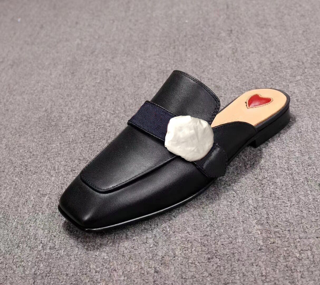 

Designer women slippers classic soft outdoor beach flat Lazy slippers Metal Luxury lady Slippers size 35-42 41haskdayhj, Red