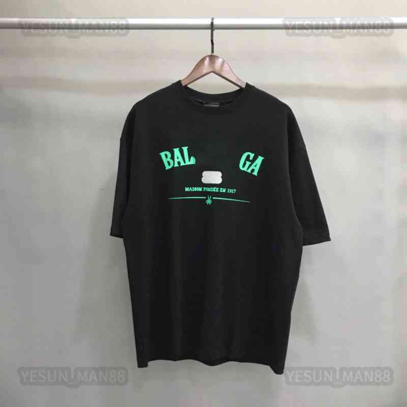 

Designer Luxury Spring And Summer Balencaigas Letter BB Printed T Shirt Mens And Womens Couple Loose Short Sleeve Top Various Styles, 20