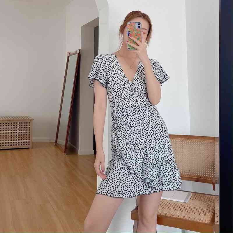 

Women Ruffles Sleeve V neck Dress Slim Preppy Style Sweet Above Knee Mini Dot Printed Casaul Party XZ2397 210525, White