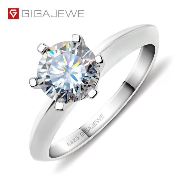 

gigajewe christmas gift 1.0ct 6.5mm ef round 18k white gold plated 925 silver moissanite ring diamond test passed jewelry