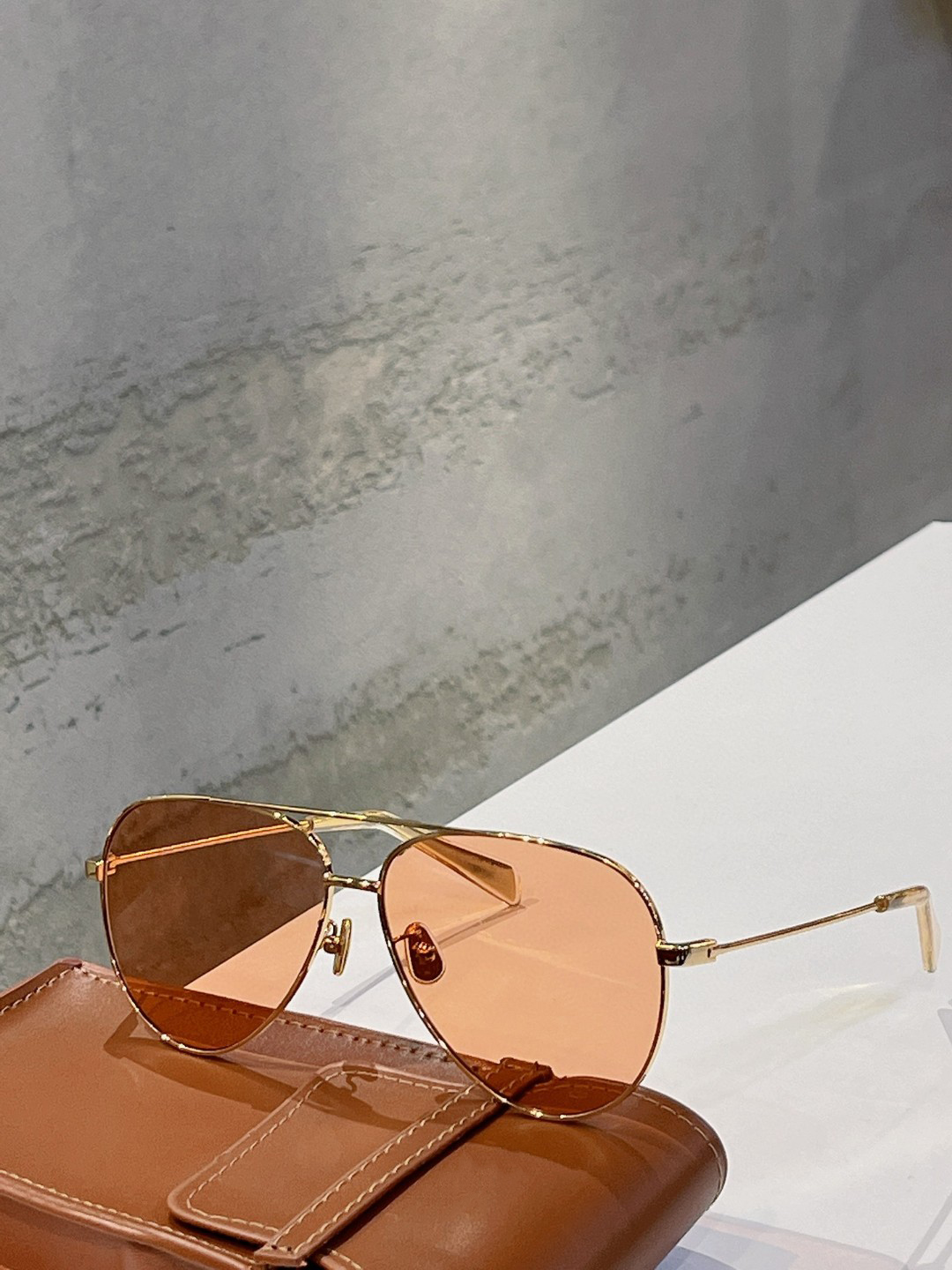 

CELIN 40062U Top Original high quality Designer Sunglasses for mens famous fashionable retro luxury brand eyeglass Fashion design women glasses with box