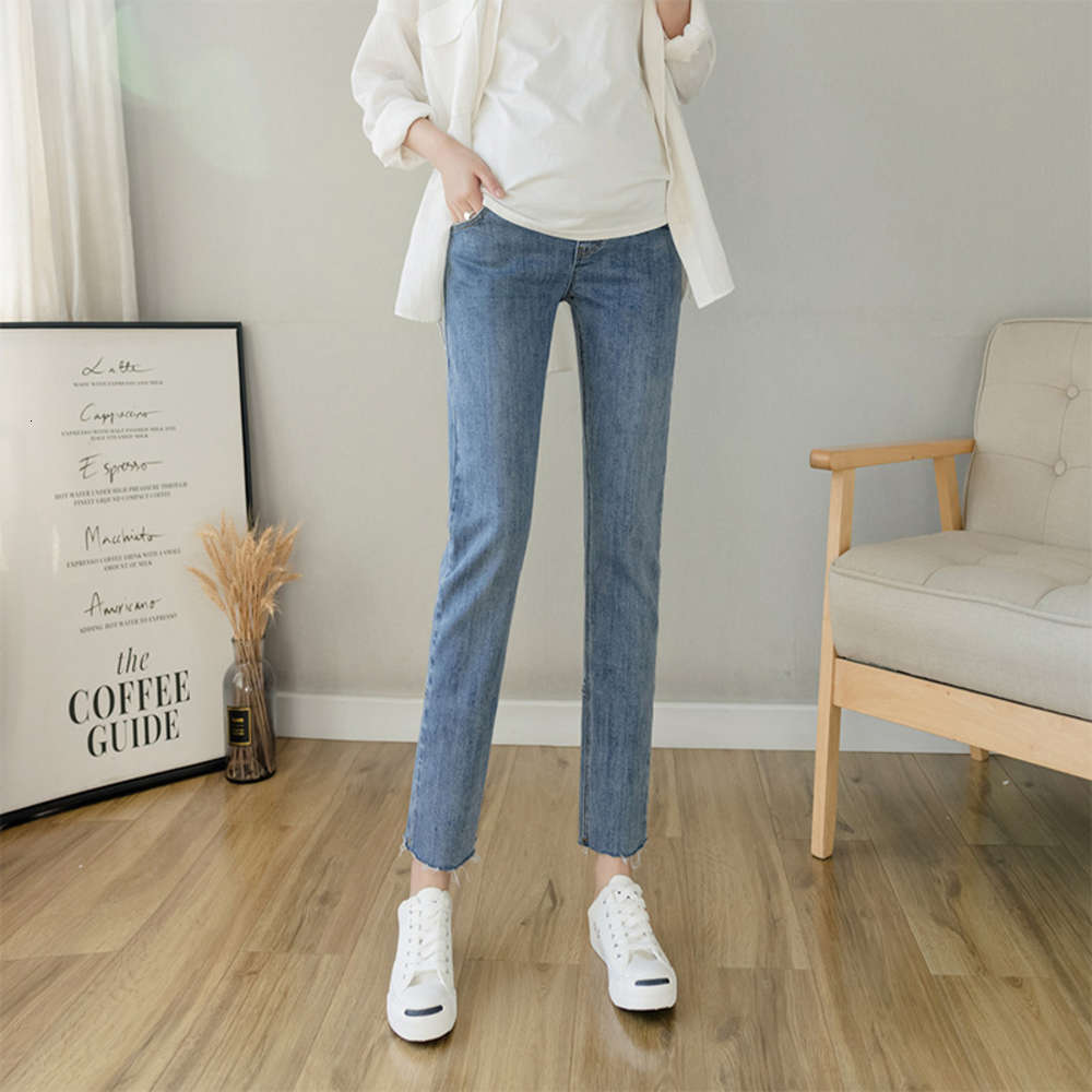 

975# pregnant women's straight jeans 2021 spring new Korean high waist slim elastic nine point pipe pants, White