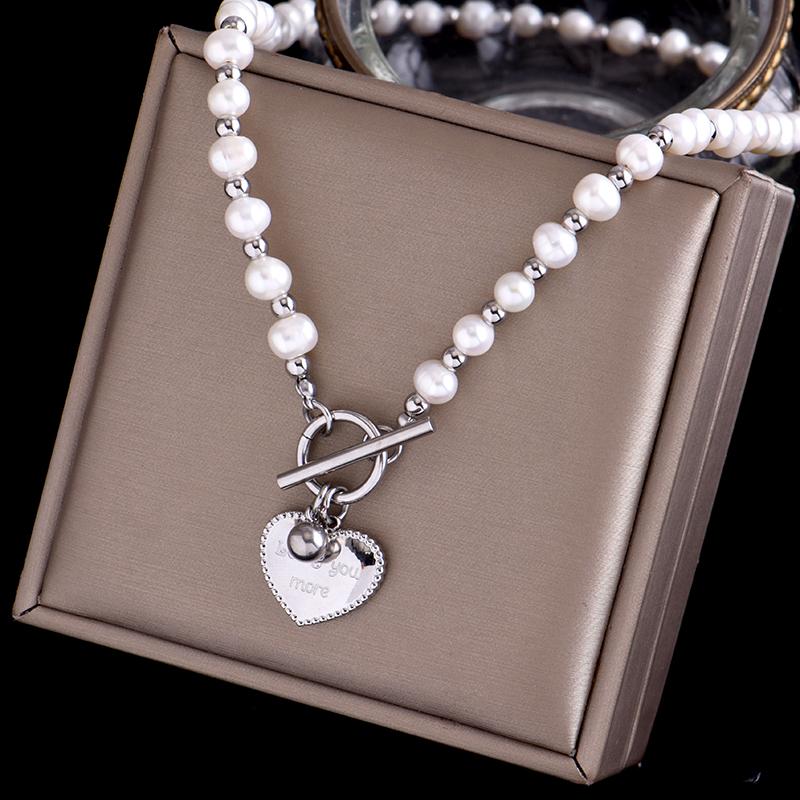 

Pendant Necklaces Titanium Stainless Steel Heart Pendent Metal Pearl Mixed Necklace High-level Sense Gorgeous Fashion Jewelry For Women