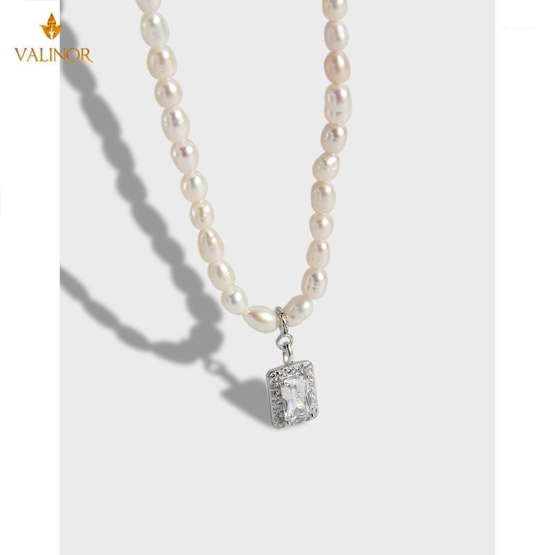 

Chains Simple Natural Freshwater Pearl Gemstone Pendant Necklace Female Clavicle Chain 925 Sterling Silver